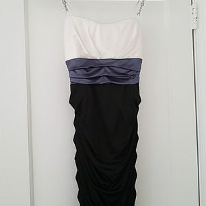 Dresses - Knee length homecoming/prom dress Dresses - Knee length homecoming/prom dress